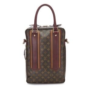 Louis Vuitton Porte-Documents Vertical Edition Bag with strap